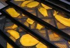 drying mangoes