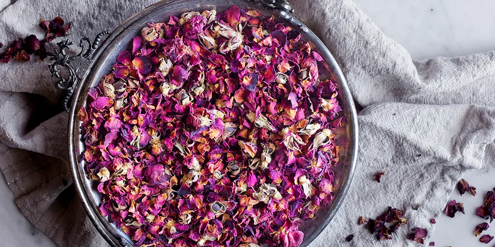 health benefits of dried rose petals