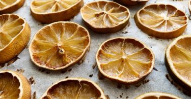 how to dry lemon slices